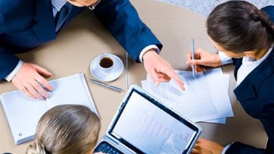 «مافيا» الدروس الخصوصية المستفيد الأول من تسريبات الثانوية العامة.. إغلاق 400 مركز يشعل غضب أصحابها.. مذكرة اللغة العربية تكشف تسريب الامتحان.. ومصادر: قيادات بالوزارة شركاء في تلك المراكز