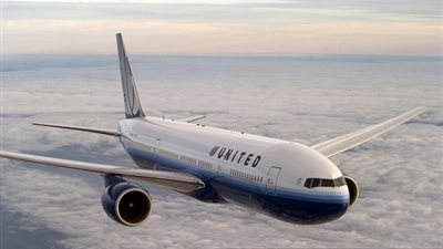 هبوط اضطراري لطائرة متجهة إلى بريطانيا وإصابة 16 شخصًا