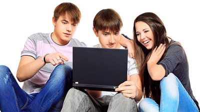 تطبيق اجتماعي سريع للتواصل مع الأصدقاء