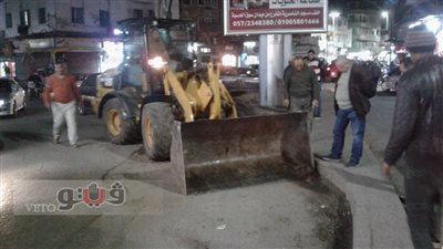 حملة لإزالة الإشغالات بأسواق دمياط