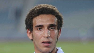 المقابل المادي يحدد موافقة المقاصة على رحيل هشام محمد للأهلي