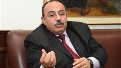 نائب برلماني بالإسكندرية يتقدم بطلب للمحافظ