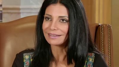 سوسن بدر تصر على منع شيرين من الغناء في الحلقة الثالثة من «طريقي»