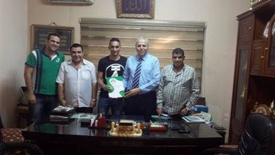 محمد خليفة يعود لتدريبات الإنتاج بعد أسبوعين