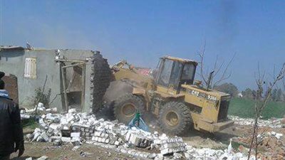 إصابة نائب مأمور مركز الصف في حملة إزالات بالصف