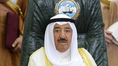 مبعوث أمير الكويت يتوجه إلى قطر لتسليم رسالة إلى تميم