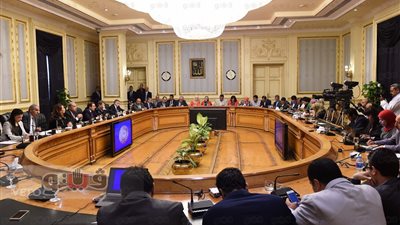 وزير التموين: زيادة دعم الأفراد بالبطاقات من 18 لــ21 جنيها.. نستورد قمحا بـ44 مليار جنيه.. رفع سعر توريد الأرز لـ3000 والقمح لـ450.. ولن نتهاون في ضبط الأسواق