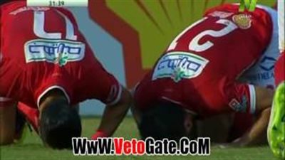 بالفيديو.. الأهلي يتقدم على طنطا بهدف نظيف في الشوط الأول