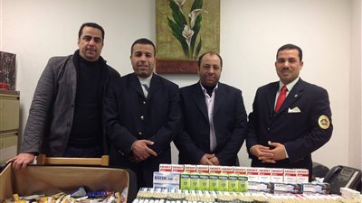 إحباط تهريب أدوية وفيتامينات مغشوشة بمطار برج العرب