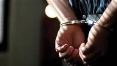 ضبط عاطل يبيع المخدرات بمقابر شبرا الخيمة