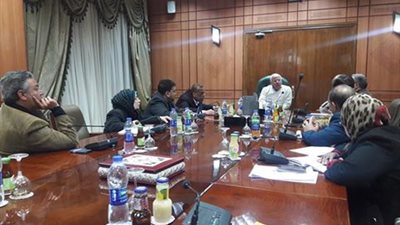 محافظ بورسعيد يأمر بتطوير حديقة السلام