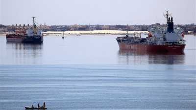 قناة السويس: استمرار منح تخفيضات لسفن الساحل الشرقي الأمريكي