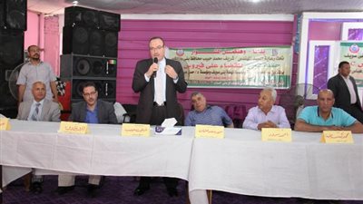 محافظ بني سويف: هدفنا إعلان المحافظة خالية من فيروس «سي»