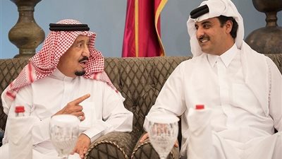موقع إيراني يتوقع حربا بين قطر ودول الخليج