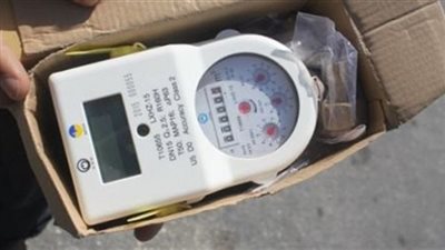 العدادات مسبوقة الدفع سلاح شركات المياه للتغلب على أزمة المديونيات.. القابضة: توريد وتركيب 5 ملايين عداد مطور.. التعاقد على 245 ألف جديد.. ومصادر: ملياري جنيه مستحقات متأخرة