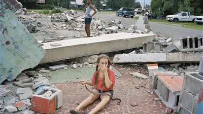 بالفيديو والصور.. الوجه الآخر لأمريكا يفضح إدارة أوباما.. أزمة المشردين تنبئ بثورة.. انهيار البنية التحتية بولاية فلوريدا.. انتهاكات حقوق الإنسان في السجون.. وخبراء يحذرون من انهيار الاقتصاد