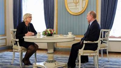 بوتين يبررلقاء لوبان: اللقاء لم يكن للتأثير على الانتخابات الفرنسية