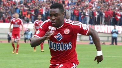 موقع مغربي: الأهلي يقترب من حسم صفقة بديل «إيفونا»