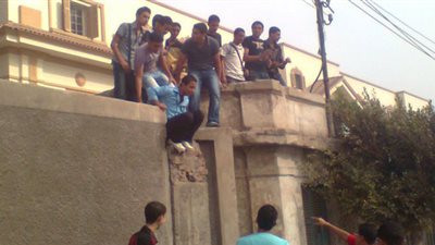 مشاجرة بالأسلحة البيضاء بين طلاب مدرسة مصطفى كامل في العمرانية