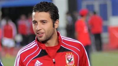 مهاجم الأهلي السابق يقترب من العودة إلى غزل المحلة