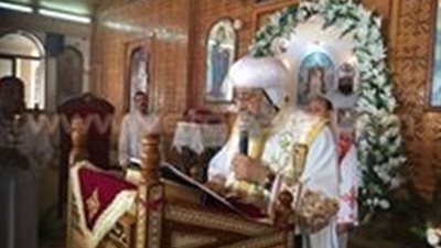 بالصور.. البابا يصلي ختام الصوم بدير مارجرجس «سيدي كرير»