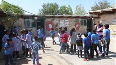 إسرائيل تسلم إخطارات بهدم 40 منزلا ومدرسة في فلسطين