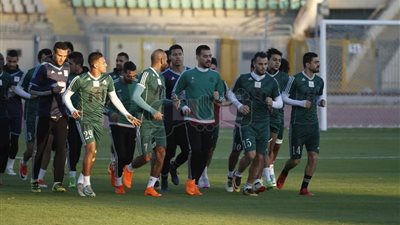 المصري يستأنف تدريباته استعدادا لمواجهة الاتحاد السكندري