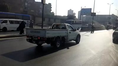 إغلاق محور الكورنيش ومنزَل «دائري المعادي».. وسيولة مرورية بجميع الطرق