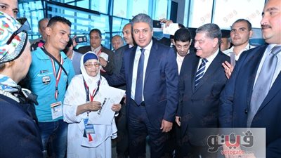 مطار القاهرة يبدأ رسميا موسم الحج.. وزير الطيران: تسخير كافة المطارات والطائرات لخدمة الحجاج.. البعثة الرسمية: 78 ألف حجاج بسجلات البعثات.. الأوقاف: 70 إماما للتوعية بالشعائر