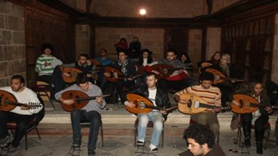 بيت العود ينظم آخر حفلاته بمركز الإبداع.. الخميس