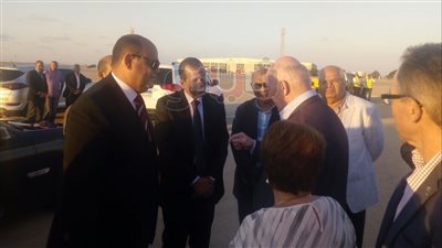 بالفيديو والصور.. محافظ مطروح يستقبل حاكم أستراليا بالعلمين