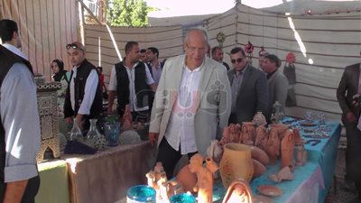 «التنمية المحلية» تدعم الفيوم بمليوني جنيه لمحو الأمية