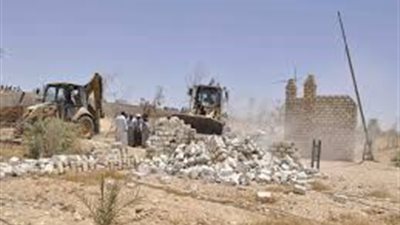 إصابة سائق لودر مجلس مدينة العريش في حملة إزالات