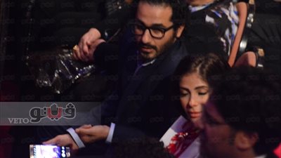 بالصور.. أحمد حلمي ومنى زكي في حفل أنغام بدار الأوبرا