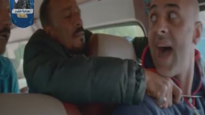 هاني سلامة ينتقم لشقيقته بعد ضربها من سائق الميكروباص في «طاقة نور»