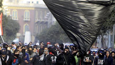 الجارديان: ظاهرة الـ«ديجا فو» فى مصر وتوقع حرب ميليشيات