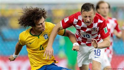 لاعبو كرواتيا يقاطعون وسائل الإعلام بسبب صور عارية لزملائهم