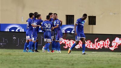 محمود عبد العزيز يتقدم بالهدف الثاني لـ«سموحة» في الزمالك