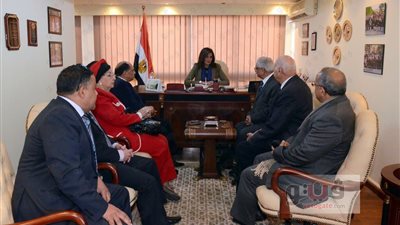 نبيلة مكرم: اتحادات الجاليات المصرية سفراء لنا بالخارج