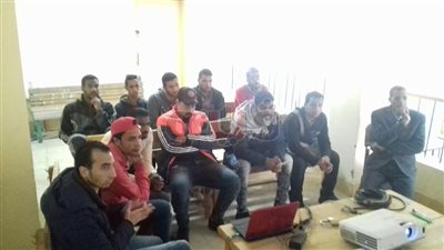 القوى العاملة بالسويس تطلق جلسات التوجيه والإرشاد المهني