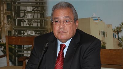 مخرجة «الشاطر حسن» تستغيث بوزير الثقافة