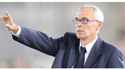 «كوبر» يقدم معسكر المنتخب استعدادًا لتونس 24 ساعة