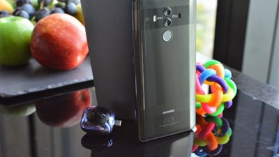 هواوي تخطط لإنتاج هاتف قابل للطي