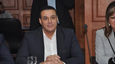 عبد الفتاح يشيد بالبنا ويؤكد: التحكيم المصري على الطريق الصحيح