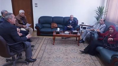 اجتماع وكيل وزارة قوى الإسكندرية بمجلس إدارة شركة العامرية للبترول