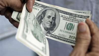 الدولار يسجل 15.6 جنيها بالبنك الأهلي في المعاملات الصباحية