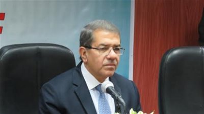 وزير المالية: خفض عجز الموازنة والدين العام يتحقق بالعمل الجماعي