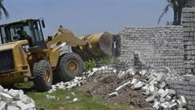 إزالة 8 حالات تعد على الأرض الزراعية في مغاغة بالمنيا