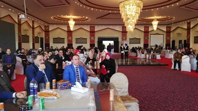 محافظ بورسعيد يشيد بـ«حبايب مصر» في الاهتمام بالتماسك الأسري