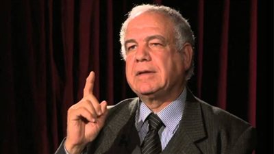 أحمد بهاء شعبان: رد الاعتبار لثورة يناير أول استحقاق على السيسي تحقيقه بعد نجاحه